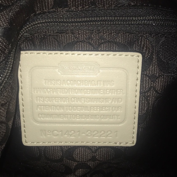 Brand new coach purse - Picture 5 of 5